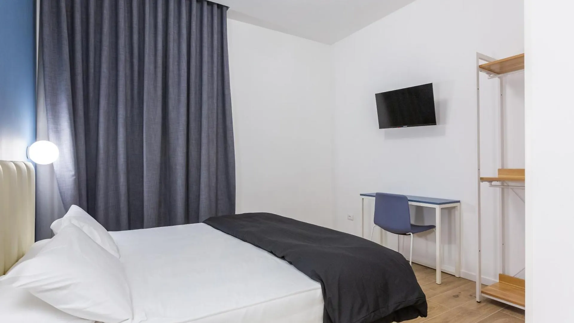 Re Di Roma Guest House 2  Rome